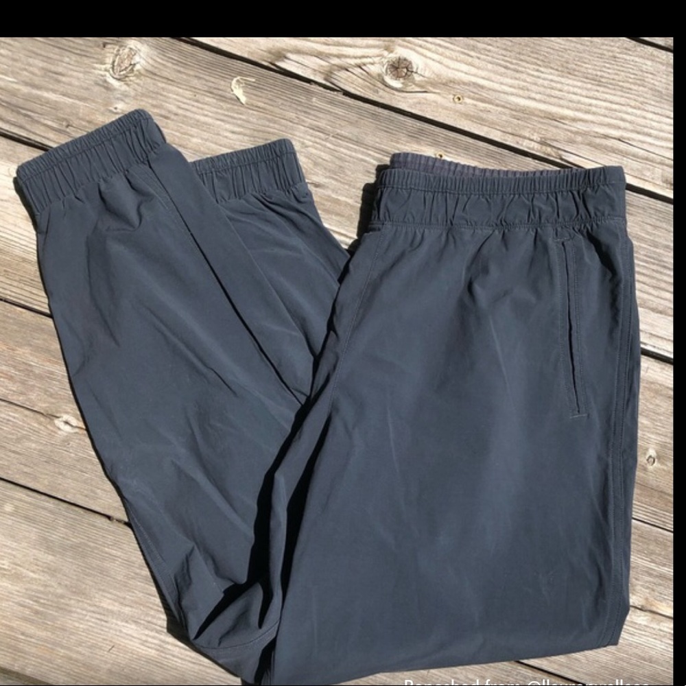 Lululemon Windbreaker Joggers in Charcoal Gray